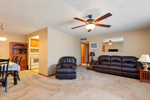 Tiny photo for 3104 N Broadway St #B16, Knoxville, TN 37917 (MLS # 1354536)