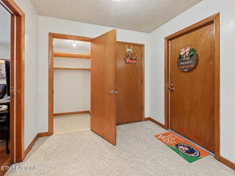 Tiny photo for 3104 N Broadway St #B16, Knoxville, TN 37917 (MLS # 1354536)