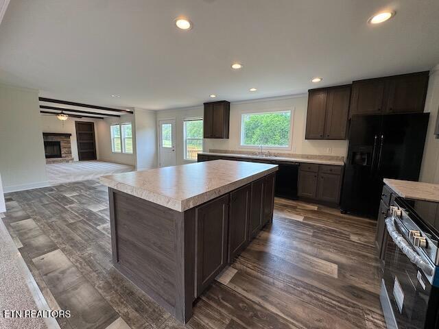 1670 /1680 Goodfield Rd