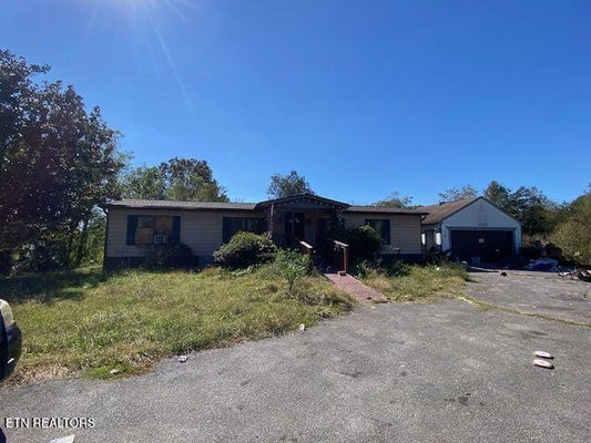 5701 ROBERTS RD, CORRYTON, TN 37721 - Image faeb8e47b8d7e8cc331f10a9ecc6bab9/937772340