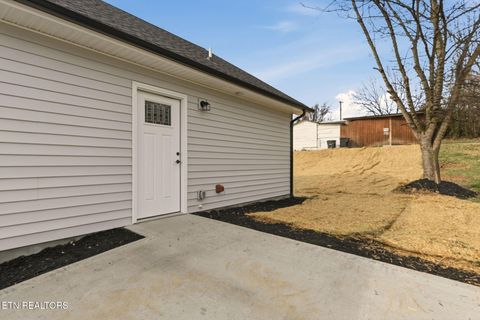 Tiny photo for 3719 Reagan Ave, Knoxville, TN 37919 (MLS # 1326638)