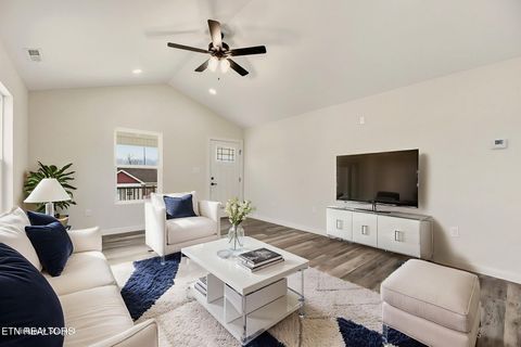 Tiny photo for 3719 Reagan Ave, Knoxville, TN 37919 (MLS # 1326638)