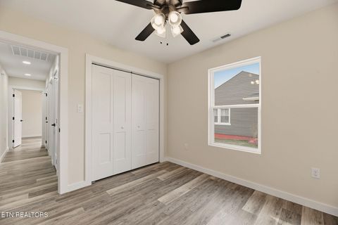 Tiny photo for 3719 Reagan Ave, Knoxville, TN 37919 (MLS # 1326638)
