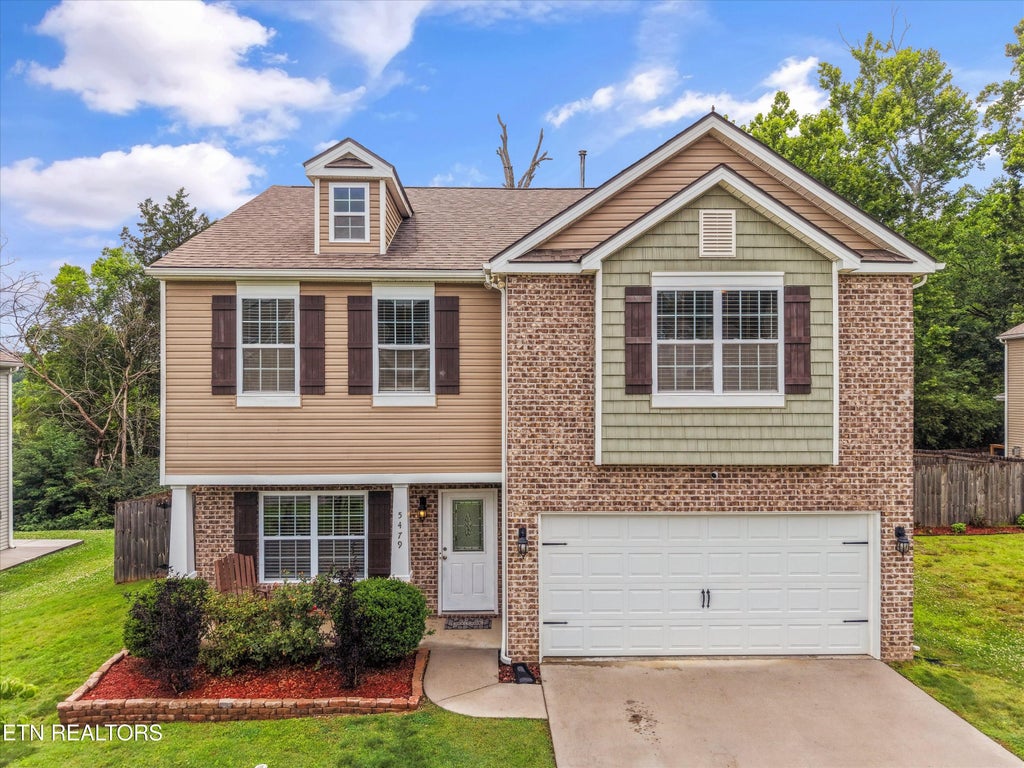 Photo of 5479 Calvert Lane, Knoxville, TN 37918 (MLS # 1344316)