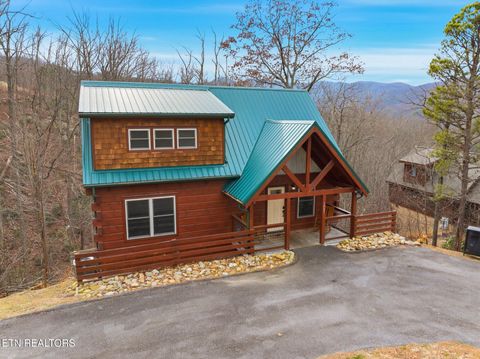 Photo of 1007 Street of Dreams, Gatlinburg, TN 37738 (MLS # 1326065)