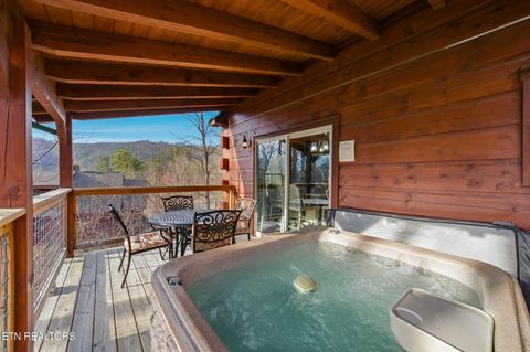 Tiny photo for 1007 Street of Dreams, Gatlinburg, TN 37738 (MLS # 1326065)