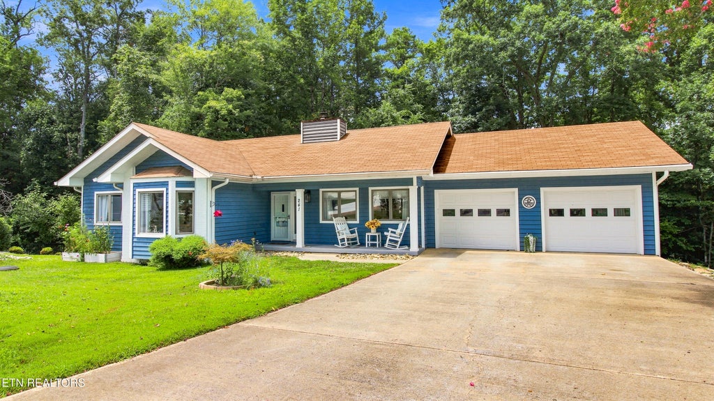 Photo of 241 Chuniloti Way, Loudon, TN 37774 (MLS # 1349157)
