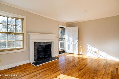 Tiny photo for 2233 Lawson Ave, Knoxville, TN 37917 (MLS # 1328814)