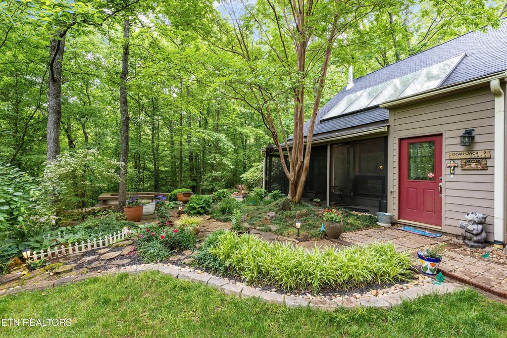 Photo of 5009 Big Springs Rd, Friendsville, TN 37737 (MLS # 1302194)