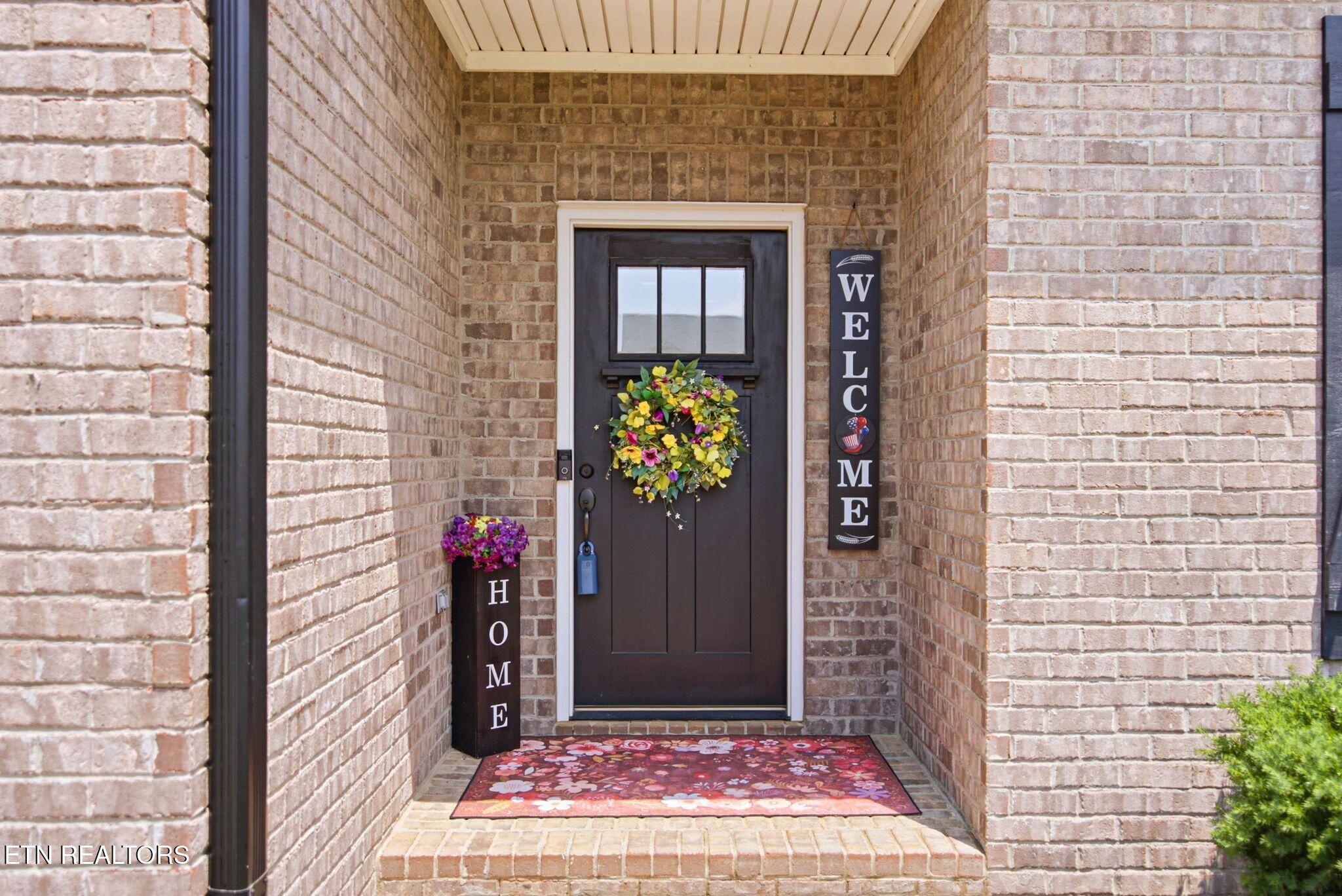 2337 Hickory Crest Lane