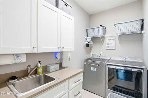 Tiny photo for 2337 Hickory Crest Lane, Knoxville, TN 37932 (MLS # 1349901)