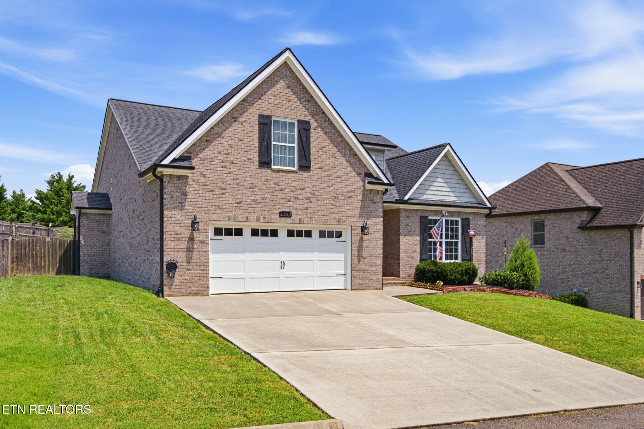 2337 Hickory Crest Lane