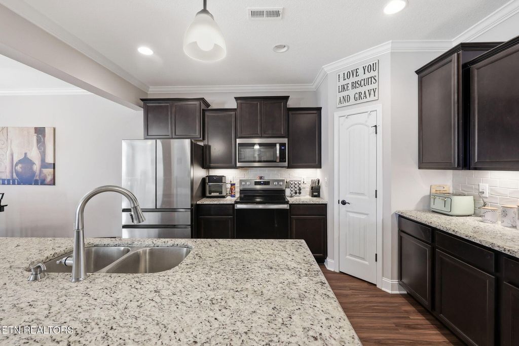 Photo of 2134 Tributary Drive, Sevierville, TN 37876 (MLS # 1337560)