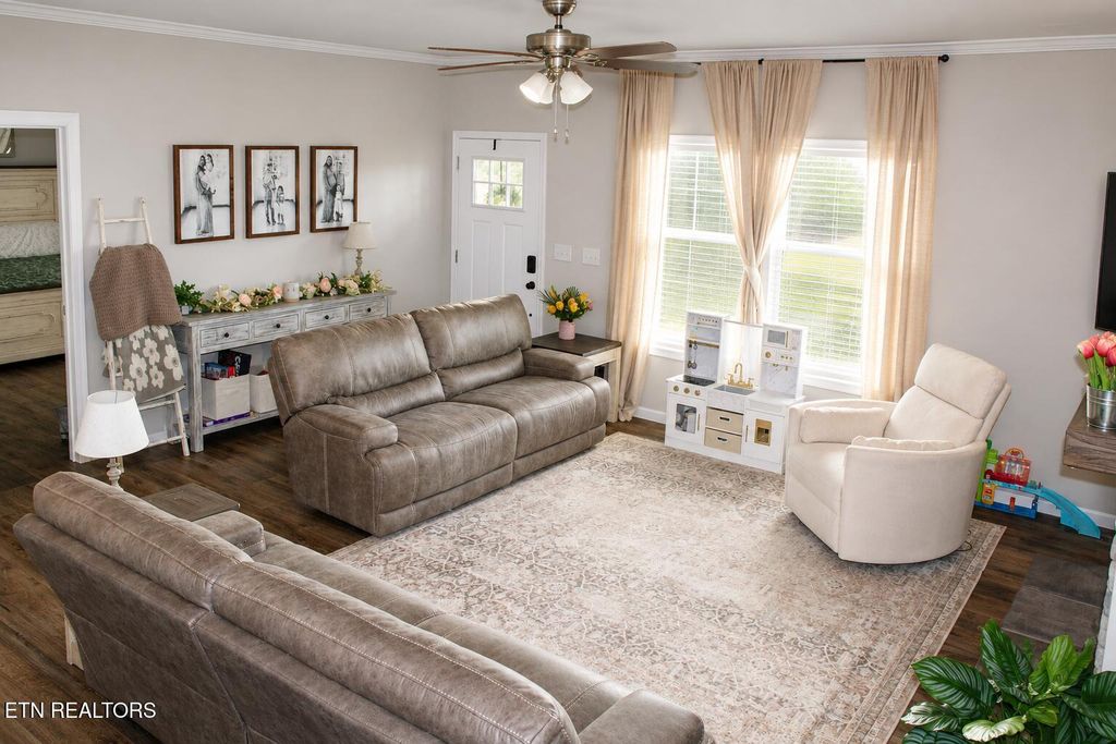 Photo of 250 Cedar Crest Lane, Friendsville, TN 37737 (MLS # 1340834)