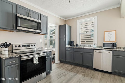 Tiny photo for 2314 Washington Ave, Knoxville, TN 37917 (MLS # 1356217)