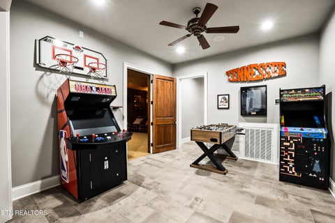 Tiny photo for 1945 Oakleigh Way, Knoxville, TN 37919 (MLS # 1354429)