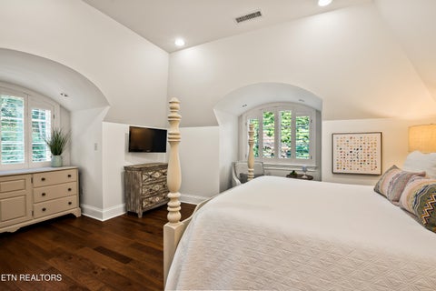 Tiny photo for 1945 Oakleigh Way, Knoxville, TN 37919 (MLS # 1354429)