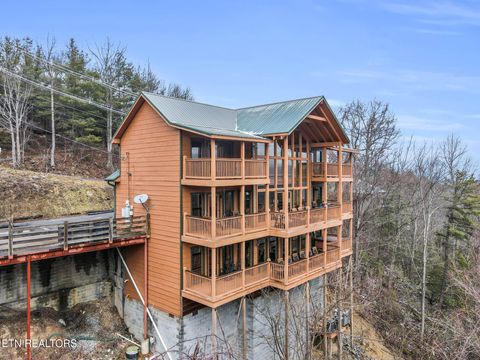 Tiny photo for 1173 Ski View Drive, Gatlinburg, TN 37738 (MLS # 1328027)