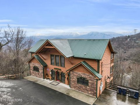Tiny photo for 1173 Ski View Drive, Gatlinburg, TN 37738 (MLS # 1328027)