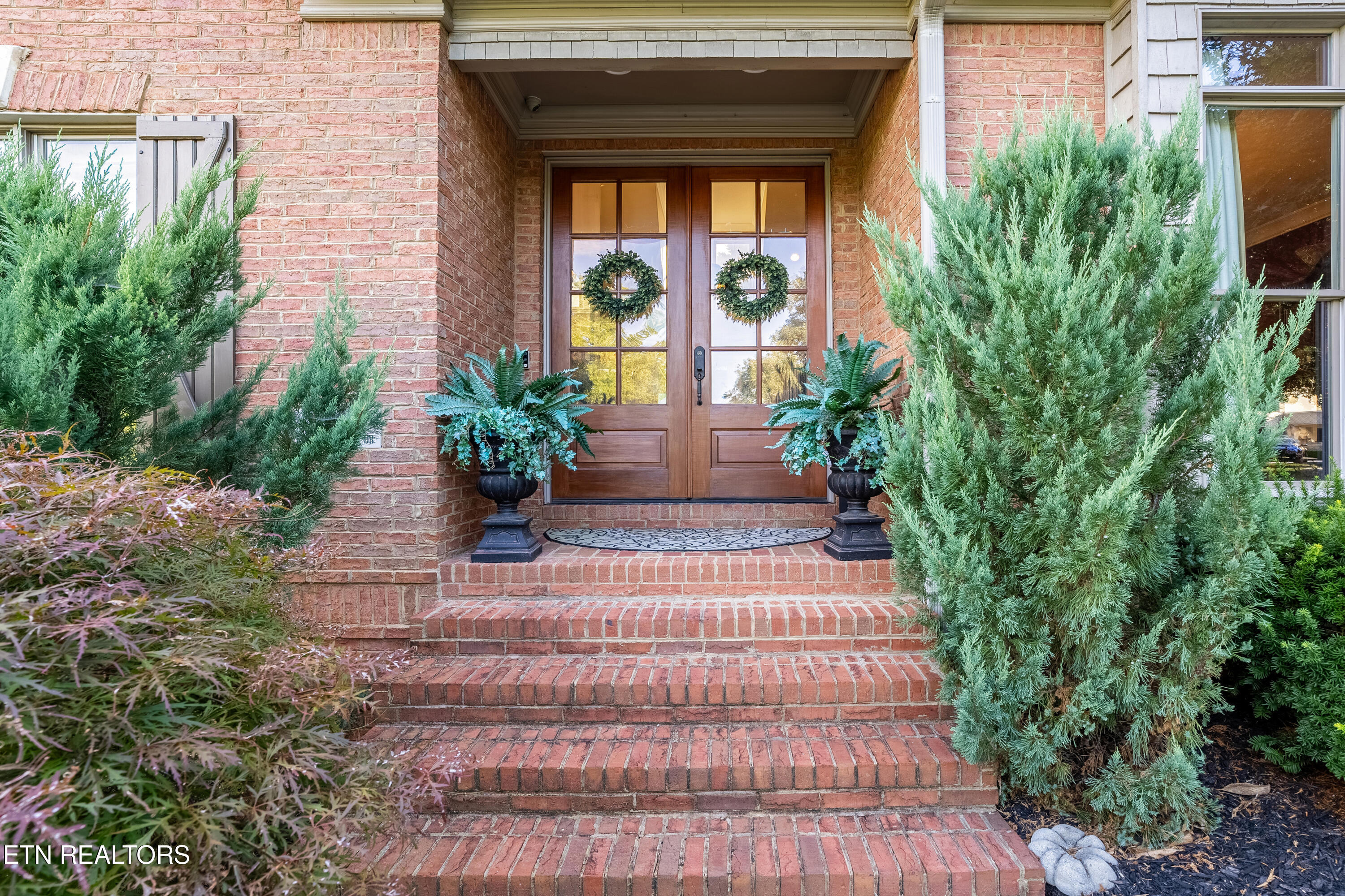 1027 Shadow Brook Drive