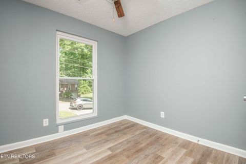 Tiny photo for 6516 Ellesmere Drive #5, Knoxville, TN 37921 (MLS # 1344350)