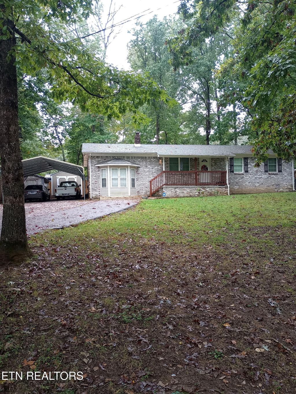 Photo of 1015 Myrtle Ave, Crossville, TN 38555 (MLS # 1316361)