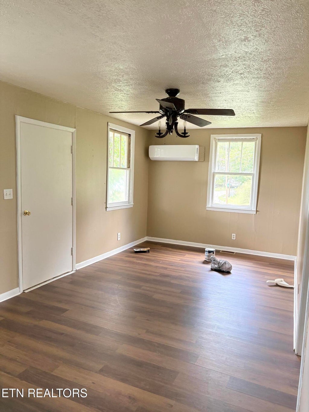 Photo of 112 Zeni Lane, Harriman, TN 37748 (MLS # 1357126)