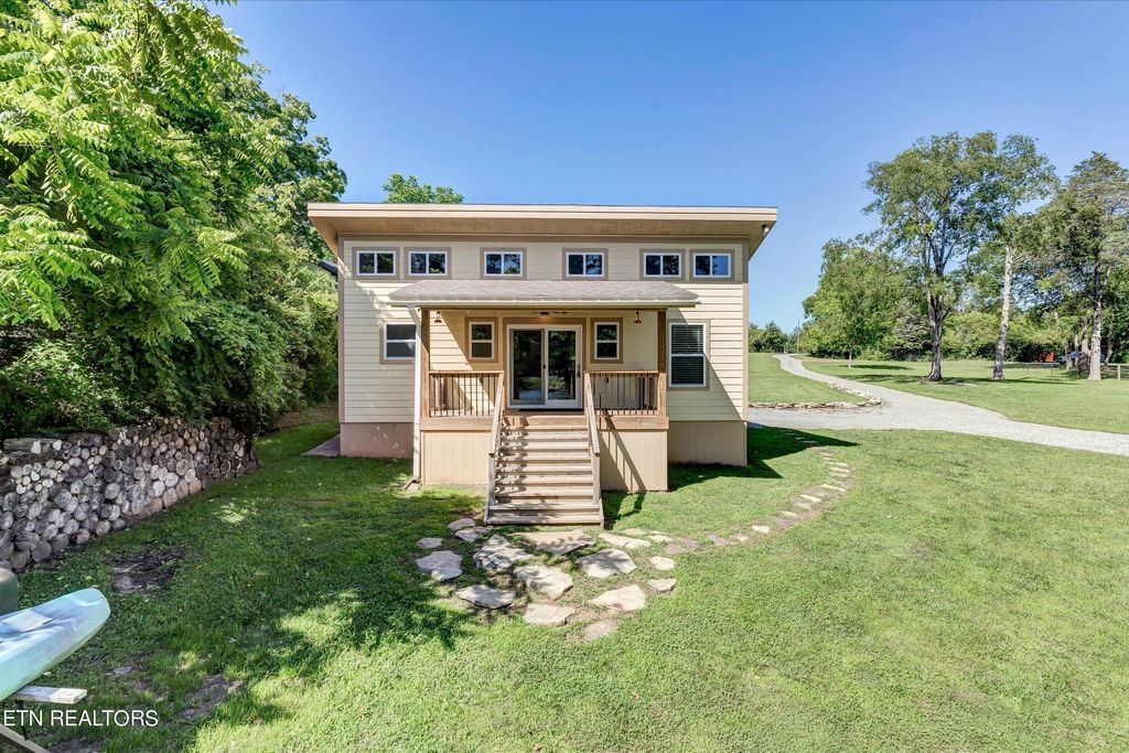 Photo of 141 Cedar Crest Lane, Friendsville, TN 37737 (MLS # 1265644)