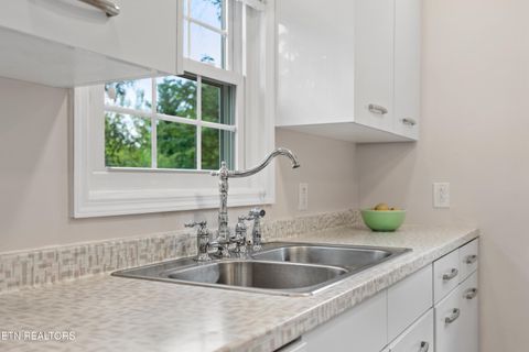 Tiny photo for 3434 Fountain Park Blvd, Knoxville, TN 37917 (MLS # 1331914)