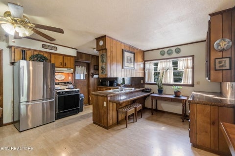 Tiny photo for 1201 Harrison Pike, Cleveland, TN 37311 (MLS # 1358371)