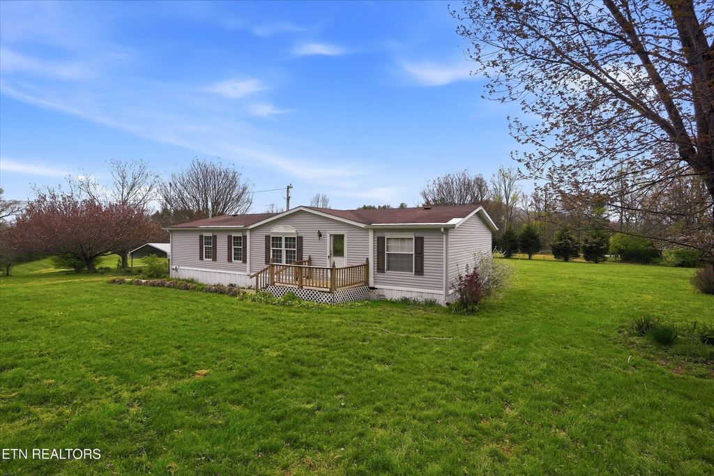 Photo of 131 Gilead Lane, Wartburg, TN 37887 (MLS # 1335621)