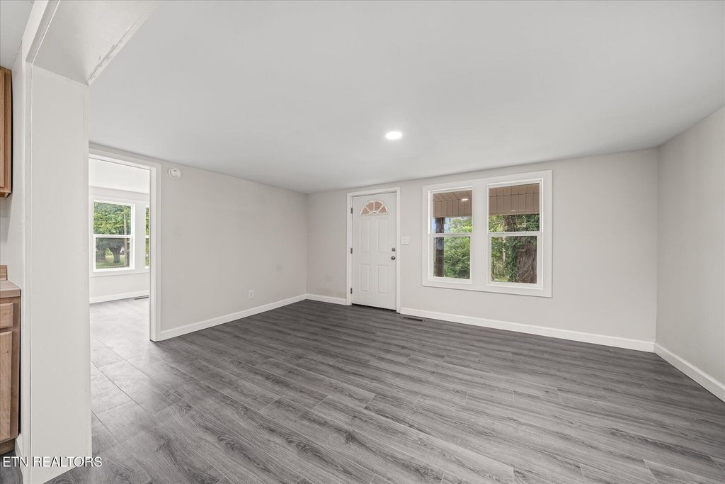 Photo of 304 Airport Rd, Livingston, TN 38570 (MLS # 1331666)