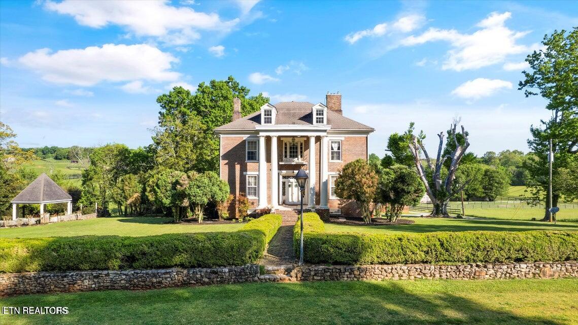2492 River Rd