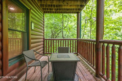 Tiny photo for 1915 Elk Springs Way, Gatlinburg, TN 37738 (MLS # 1342106)
