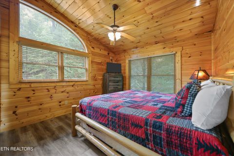 Tiny photo for 1915 Elk Springs Way, Gatlinburg, TN 37738 (MLS # 1342106)