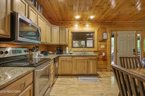 Tiny photo for 1915 Elk Springs Way, Gatlinburg, TN 37738 (MLS # 1342106)