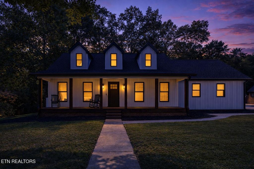 Photo of 1313 English Lane, Athens, TN 37303 (MLS # 1334951)