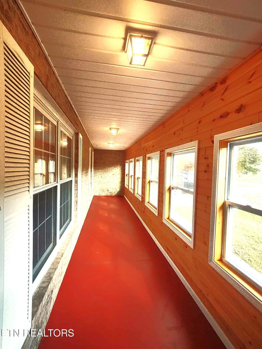 Photo of 530 Back Valley Rd, Oliver Springs, TN 37840 (MLS # 1321480)