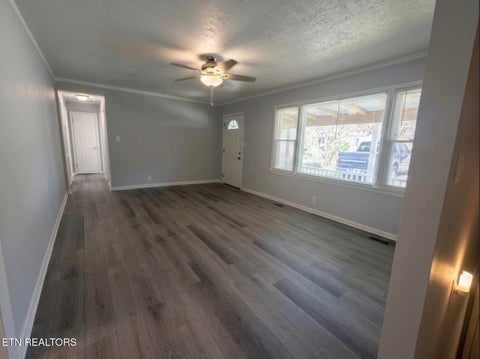 Tiny photo for 3215 Barton St, Knoxville, TN 37917 (MLS # 1359973)