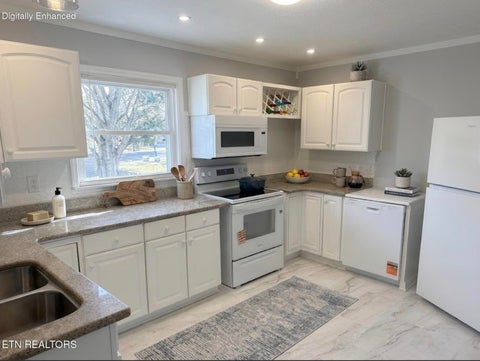 Tiny photo for 3215 Barton St, Knoxville, TN 37917 (MLS # 1359973)