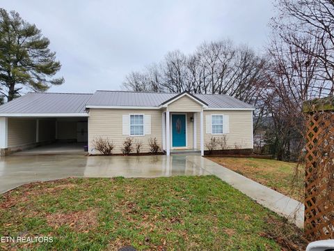 Photo of 203 S Price St, Sweetwater, TN 37874 (MLS # 1341316)