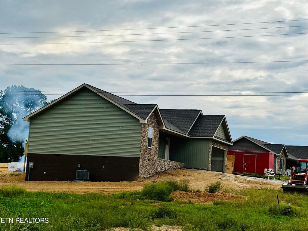 Photo of 115 MILO Circle, Tazewell, TN 37879 (MLS # 1238818)