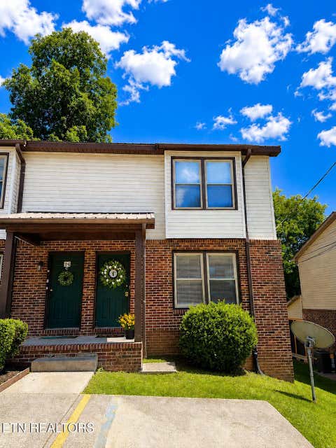 Photo of 10408 Victoria Drive #D, Knoxville, TN 37922 (MLS # 1344815)