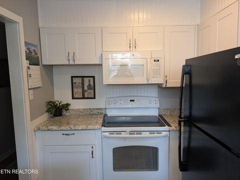 Tiny photo for 341 Vermont Ave, Oak Ridge, TN 37830 (MLS # 1357312)