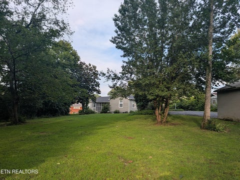 Tiny photo for 341 Vermont Ave, Oak Ridge, TN 37830 (MLS # 1357312)