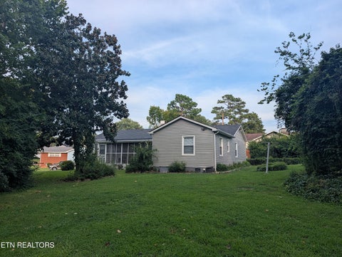 Tiny photo for 341 Vermont Ave, Oak Ridge, TN 37830 (MLS # 1357312)