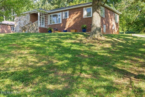 Tiny photo for 2634 May Ave, Maryville, TN 37804 (MLS # 1355773)