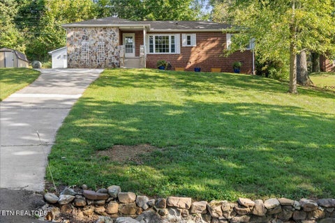 Tiny photo for 2634 May Ave, Maryville, TN 37804 (MLS # 1355773)
