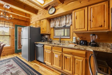 Tiny photo for 309 Elk Cove Way, Gatlinburg, TN 37738 (MLS # 1337145)
