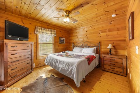 Tiny photo for 309 Elk Cove Way, Gatlinburg, TN 37738 (MLS # 1337145)